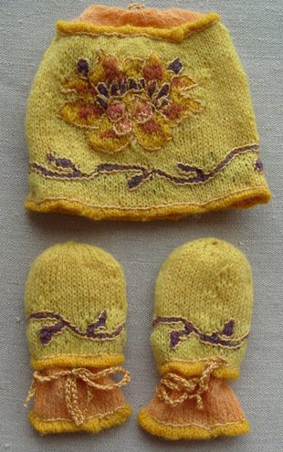 Chinese Chyrsanthemum Hat and Mittens